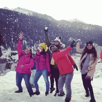 Kashmir Group Tour Package