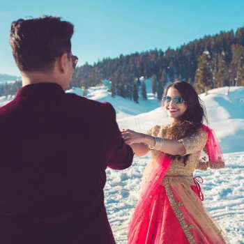 Paradise Kashmir Honeymoon Tour Package